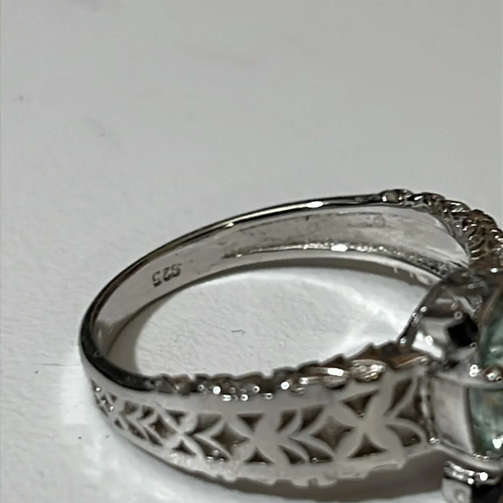 3Ct BLUE ICE and Black Moissanite  Men’s Sterling Silver Ring 925. Size 9 New - Picture 3 of 3